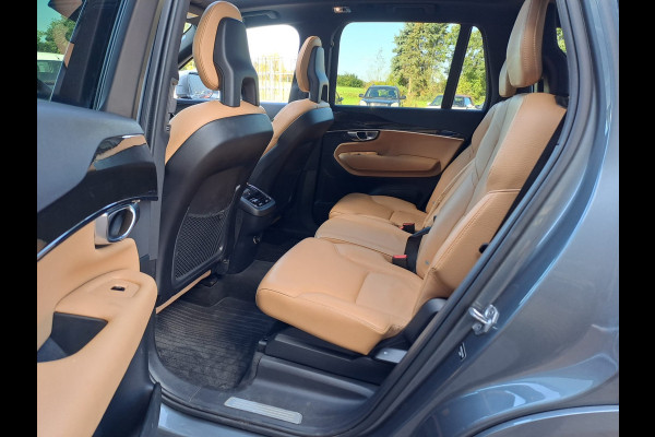 Volvo XC90 2.0 T6 AWD Momentum  | Pano | Leder | Elektr. Trekhaak | 7 Zitplaatsen | 1e eigenaar | Memory |