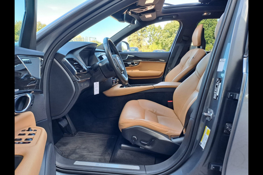 Volvo XC90 2.0 T6 AWD Momentum  | Pano | Leder | Elektr. Trekhaak | 7 Zitplaatsen | 1e eigenaar | Memory |