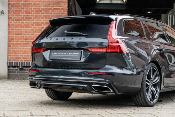Volvo V60 2.0 T4 R-Design Pano / H&K / Memory