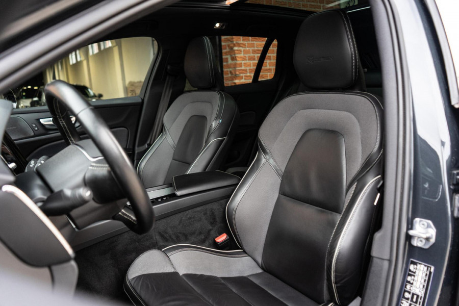 Volvo V60 2.0 T4 R-Design Pano / H&K / Memory