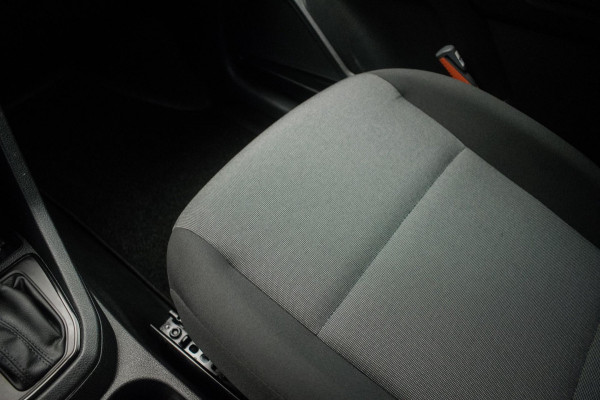 Volkswagen Caddy 2.0 TDI L1H1 BMT DSG ORG NL [ Carplay Vaste Wand ALUCA Nieuwe DB-Riem Parkeersensoren Cruise Control ]