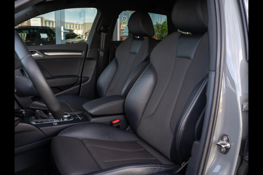 Audi A3 Sportback 35 TFSI CoD S-line / B&O / Adaptive / 19 inch / Keyless / Virtual cockpit