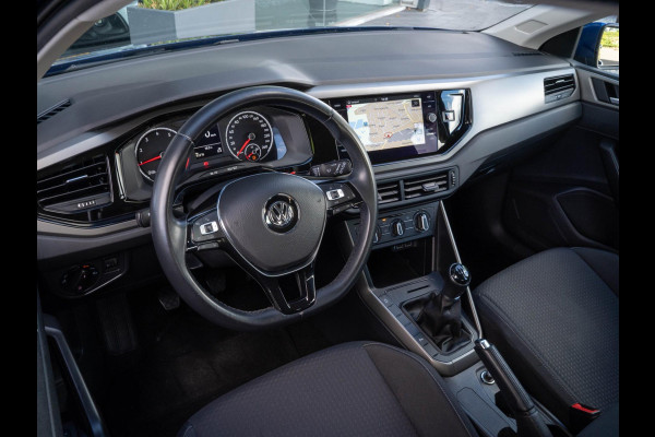 Volkswagen Polo 1.0 TSI Comfortline / Adaptive cuise / Navi / Park assist