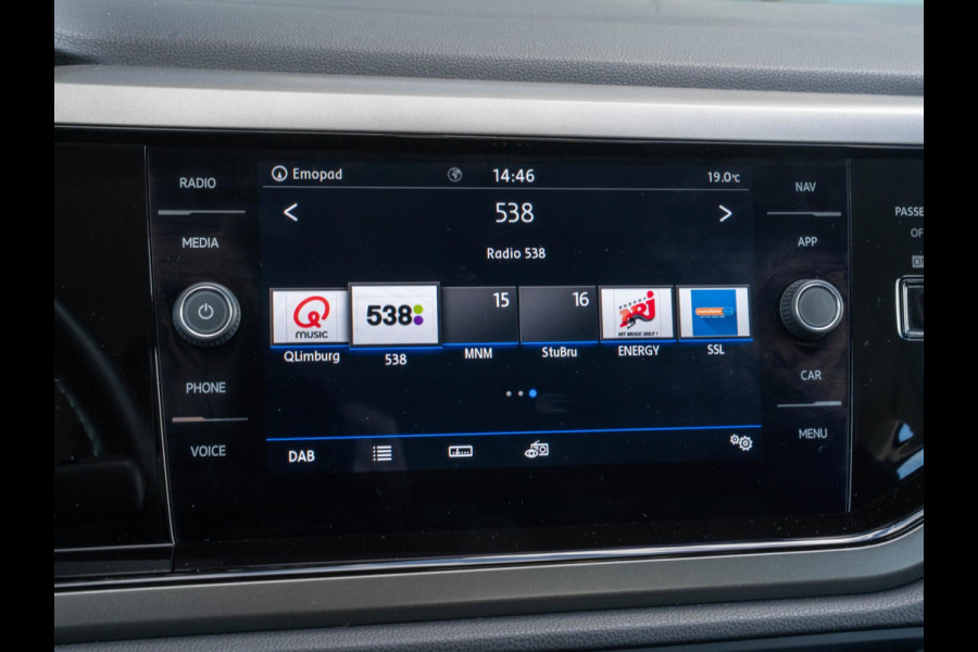 Volkswagen Polo 1.0 TSI Comfortline / Adaptive cuise / Navi / Park assist