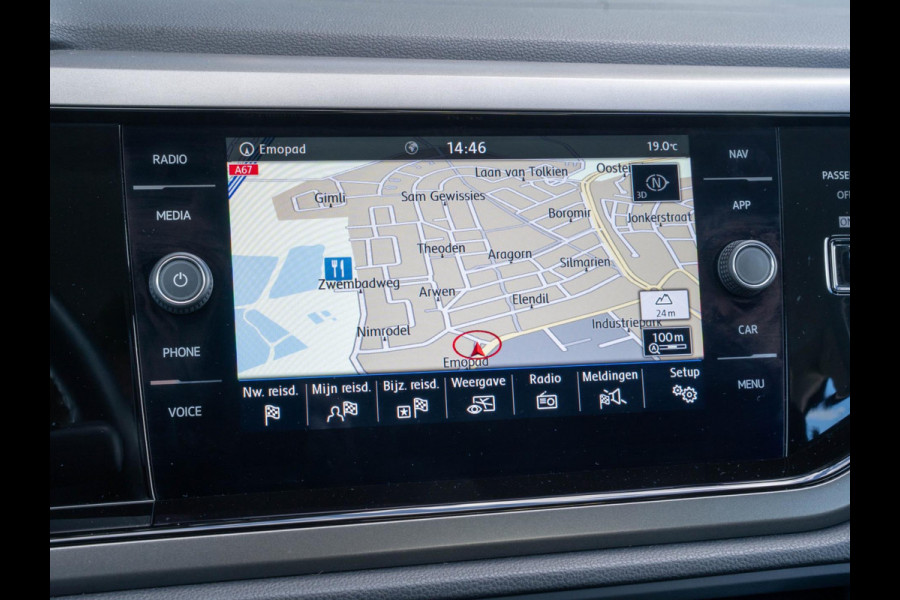 Volkswagen Polo 1.0 TSI Comfortline / Adaptive cuise / Navi / Park assist