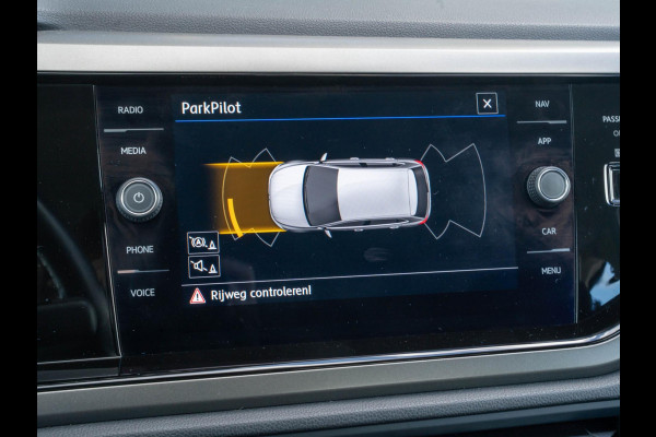 Volkswagen Polo 1.0 TSI Comfortline / Adaptive cuise / Navi / Park assist