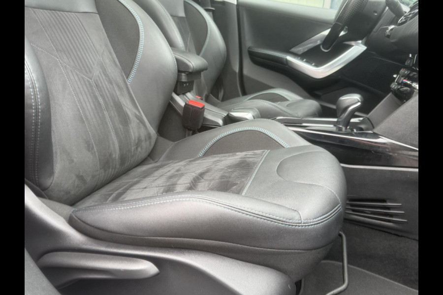 Peugeot 2008 1.2 110pk Aut. CrossWay Clima|Cruise|Navi|Panorama
