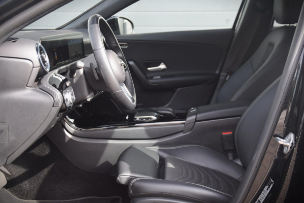 Mercedes-Benz A-Klasse 250 e Business Line