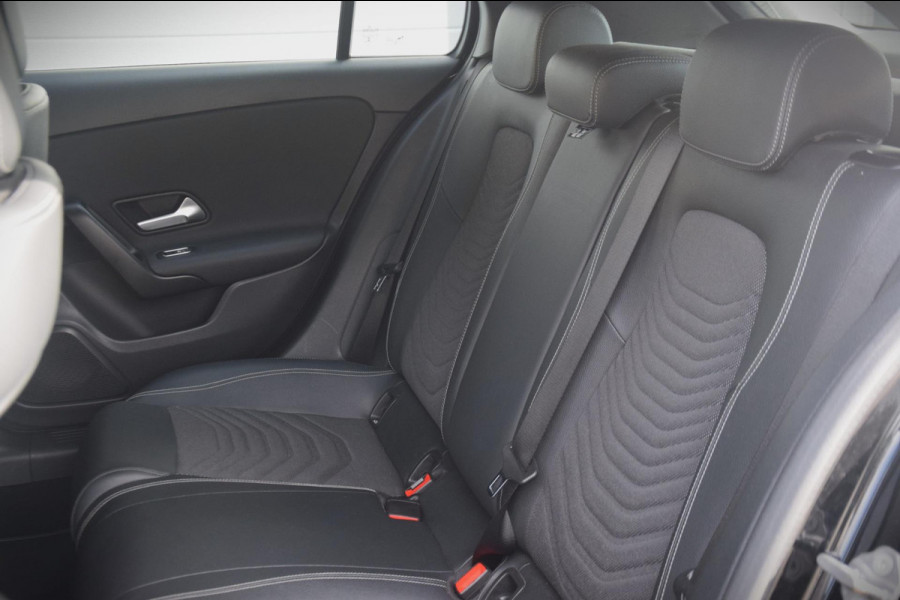 Mercedes-Benz A-Klasse 250 e Business Line