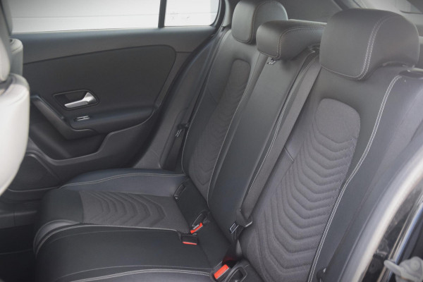 Mercedes-Benz A-Klasse 250 e Business Line