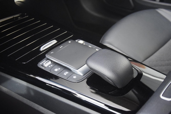 Mercedes-Benz A-Klasse 250 e Business Line