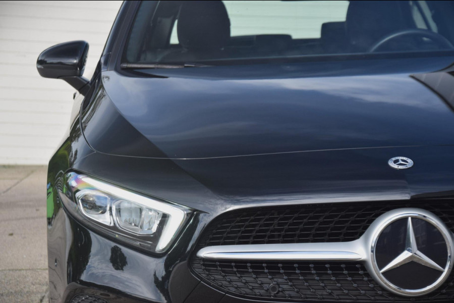 Mercedes-Benz A-Klasse 250 e Business Line