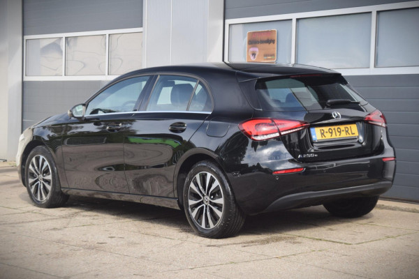 Mercedes-Benz A-Klasse 250 e Business Line