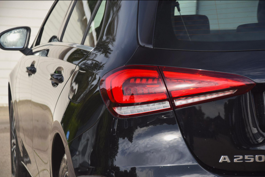 Mercedes-Benz A-Klasse 250 e Business Line