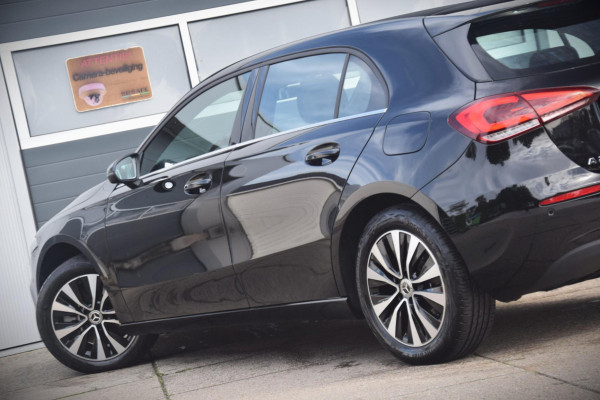Mercedes-Benz A-Klasse 250 e Business Line