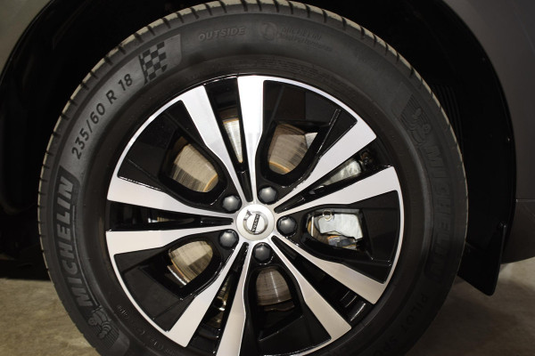 Volvo XC60 T6 340PK Automaat Plug-in Hybrid AWD Business Pro / Adaptive Cruise / Leer / Elektrische stoelen / Stoelverwarming / Stuurverwarming / Elektr. achterklep  / Achteruitrijcamera / Schuifdak