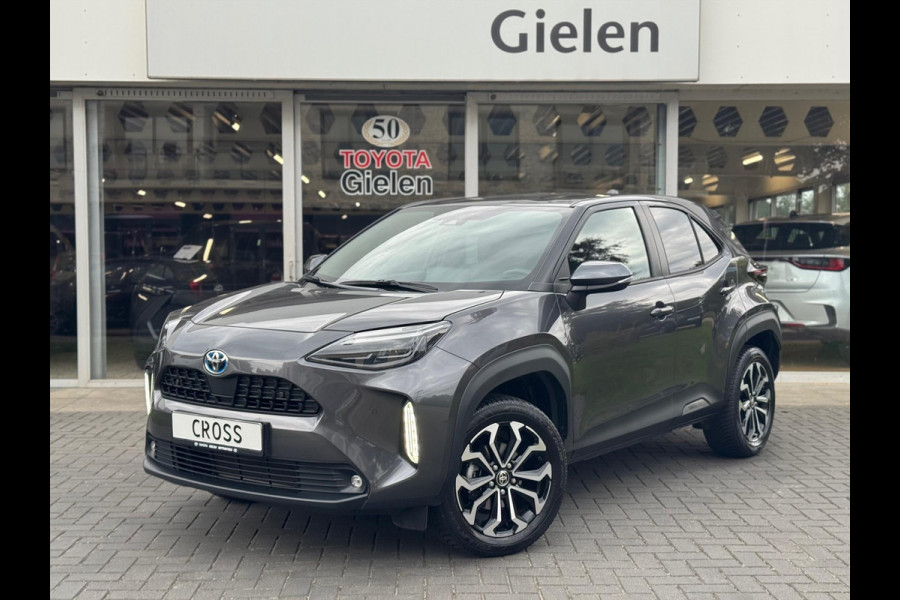 Toyota Yaris Cross 1.5 Hybrid Dynamic Plus | Trekhaak, Dodehoekherkenning, Parkeersensoren, Stoelverwarming, Smart connect, 17 inch, Keyless, LED