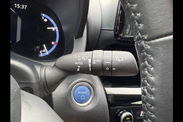 Toyota Yaris Cross 1.5 Hybrid Dynamic Plus | Trekhaak, Dodehoekherkenning, Parkeersensoren, Stoelverwarming, Smart connect, 17 inch, Keyless, LED