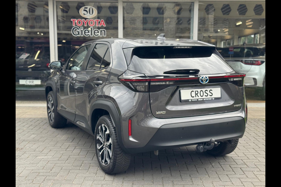 Toyota Yaris Cross 1.5 Hybrid Dynamic Plus | Trekhaak, Dodehoekherkenning, Parkeersensoren, Stoelverwarming, Smart connect, 17 inch, Keyless, LED