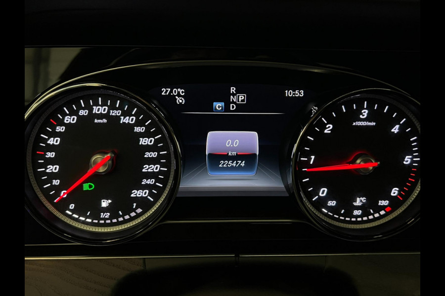 Mercedes-Benz E-Klasse 220d / 19" AMG / BTW / Schuifdak / Groot Navi
