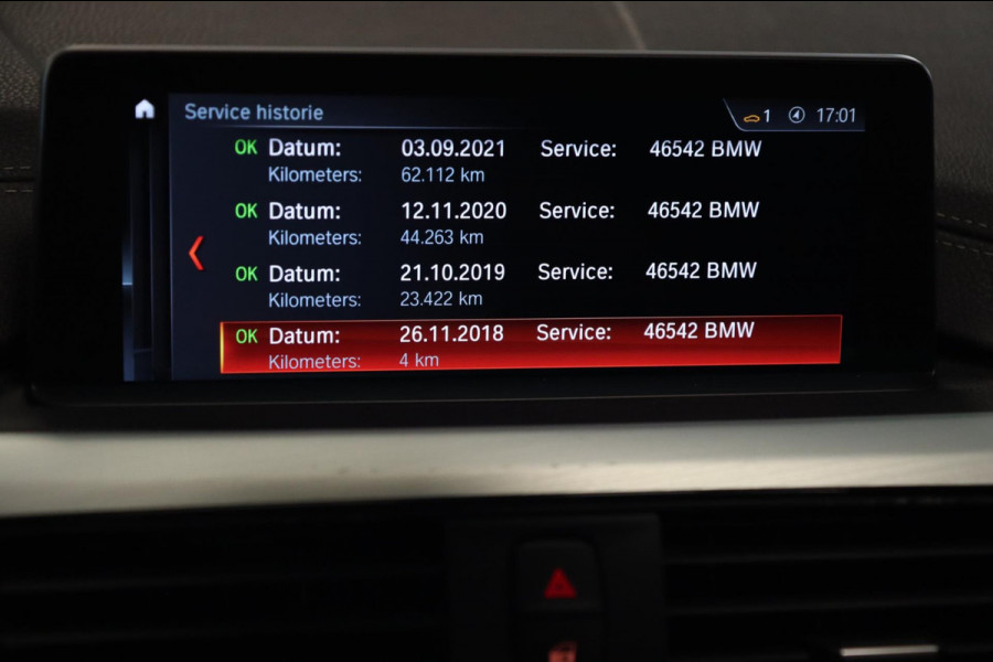 BMW 4 Serie Gran Coupé 420i M Sport / PANODAK / LEDER / CAMERA / KEYLESS / STOELVER. BMW 4 Serie Gran Coupé 420i M Sport / PANODAK / LEDER / CAMERA / KEYLESS / STOELVER.
