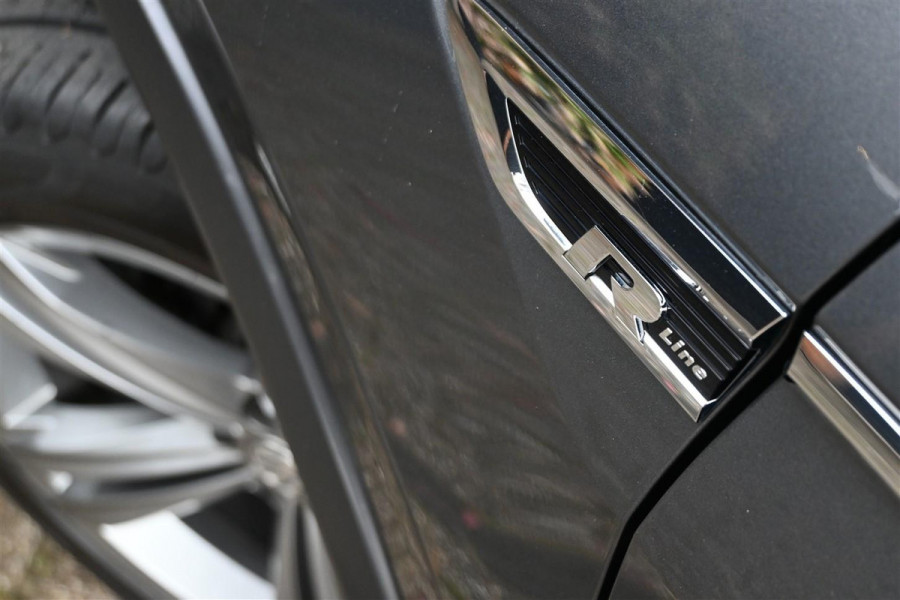 Volkswagen Tiguan 1.4 TSI ACT 2x R-Line Pano VolLeder Virtual '18
