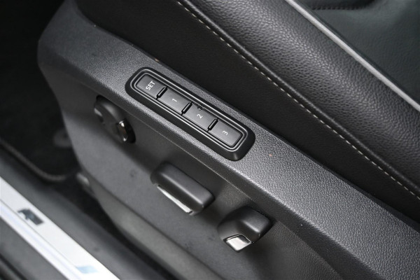 Volkswagen Tiguan 1.4 TSI ACT 2x R-Line Pano VolLeder Virtual '18