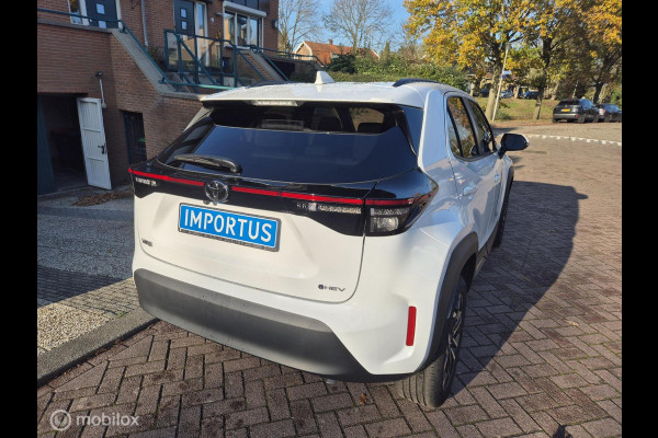 Toyota Yaris Cross 1.5 Hybrid 130 Teamplayer Winter+Safetypack