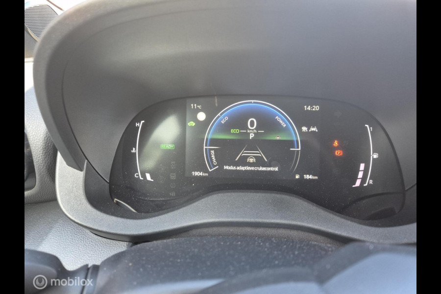 Toyota Yaris Cross 1.5 Hybrid 130 Teamplayer Winter+Safetypack