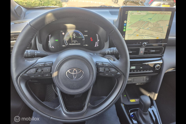 Toyota Yaris Cross 1.5 Hybrid 130 Teamplayer Winter+Safetypack