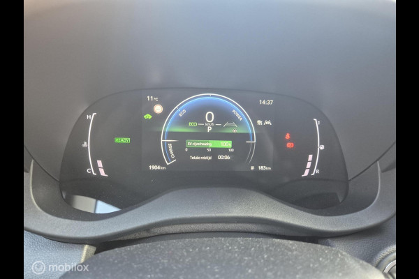 Toyota Yaris Cross 1.5 Hybrid 130 Teamplayer Winter+Safetypack