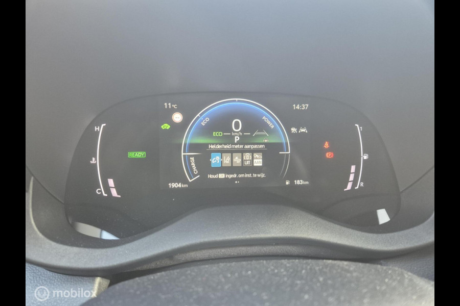 Toyota Yaris Cross 1.5 Hybrid 130 Teamplayer Winter+Safetypack