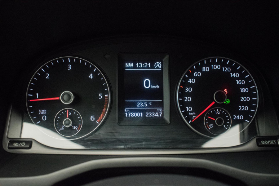 Volkswagen Caddy 2.0 TDI L1H1 BMT DSG ORG NL [ Carplay Vaste Wand ALUCA Nieuwe DB-Riem Parkeersensoren Cruise Control ]