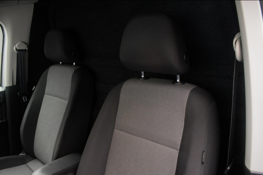 Volkswagen Caddy 2.0 TDI L1H1 BMT DSG ORG NL [ Carplay Vaste Wand ALUCA Nieuwe DB-Riem Parkeersensoren Cruise Control ]
