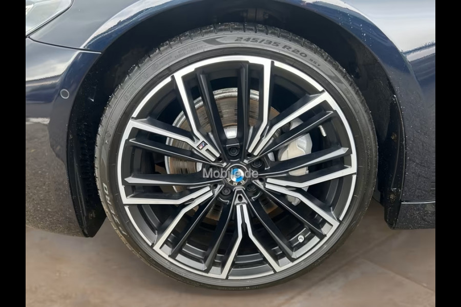 BMW 5 Serie Touring 530iA M-SPORT ** LASER, LEDER, NAVI+, PANORAMA, 20-INCH LMV, DRIV.ASS+ ** 1e eig - UNFALLFREI ** ** INFORMEER OOK NAAR ONZE AANTREKKELIJKE FINANCIAL-LEASE TARIEVEN **