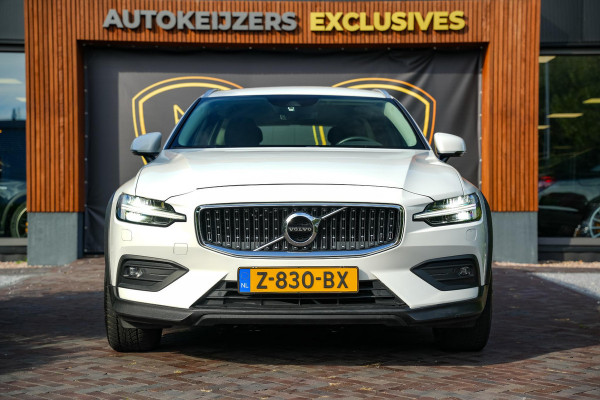 Volvo V60 Cross Country 2.0 B5 AWD Pro Adaptieve Cruise Keyless Memory 18''LM