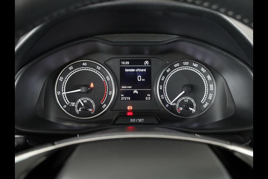 Škoda SCALA Sport Business 1.0 81 kW / 110 pk TSI Verlengde garantie | Navigatie via App | Parkeersensoren | LED koplampen | Apple Carplay/Android Auto |