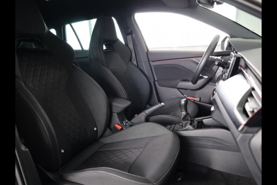Škoda SCALA Sport Business 1.0 81 kW / 110 pk TSI Verlengde garantie | Navigatie via App | Parkeersensoren | LED koplampen | Apple Carplay/Android Auto |