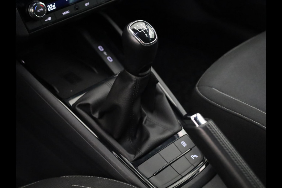 Škoda SCALA Sport Business 1.0 81 kW / 110 pk TSI Verlengde garantie | Navigatie via App | Parkeersensoren | LED koplampen | Apple Carplay/Android Auto |