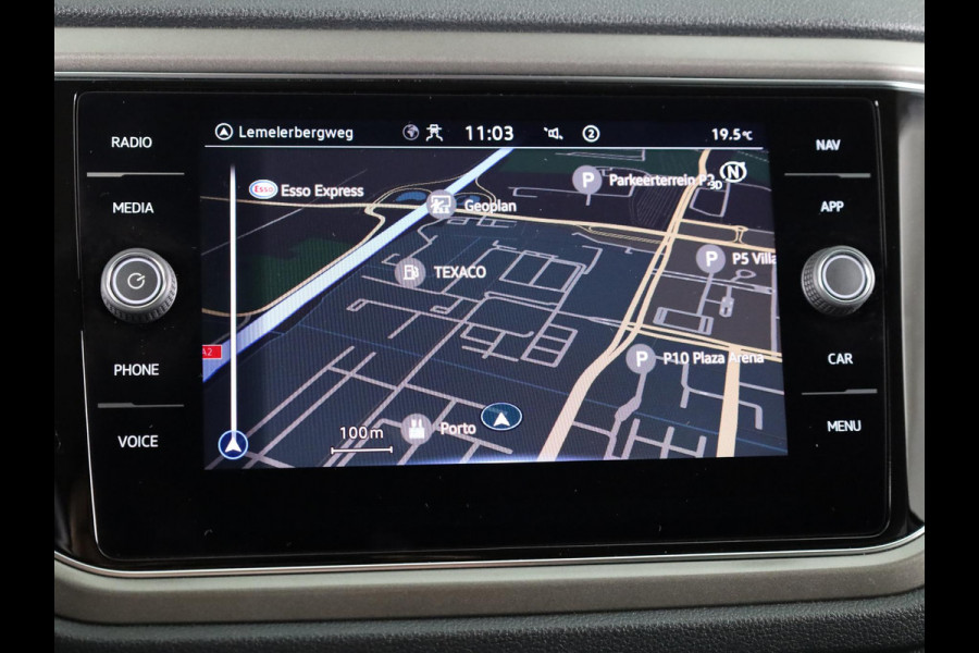 Volkswagen T-Roc 1.5 TSI Sport 150 PK DSG | Navigatie | Lederen bekleding | Parkeercamera | Keyless entry |