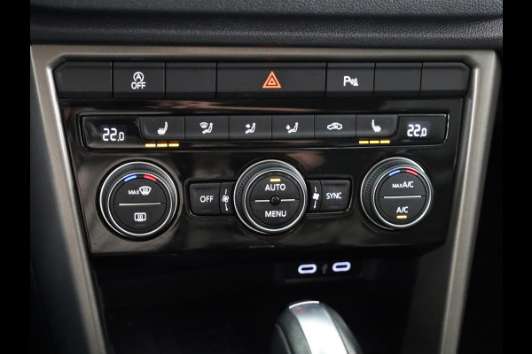 Volkswagen T-Roc 1.5 TSI Sport 150 PK DSG | Navigatie | Lederen bekleding | Parkeercamera | Keyless entry |