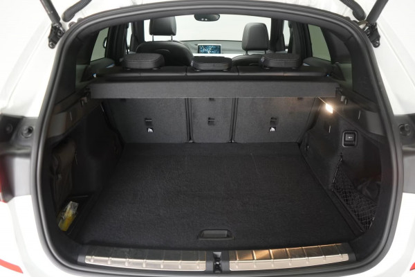 BMW X1 xDrive25e M-SPORT ** LED, NAVI+, PANORAMA, 19-inch LMV, TREKH, PRIVACY ** UNFALLFREI - Vol.Dealer Onderh.** ** INFORMEER OOK NAAR ONZE AANTREKKELIJKE FINANCIAL-LEASE TARIEVEN **