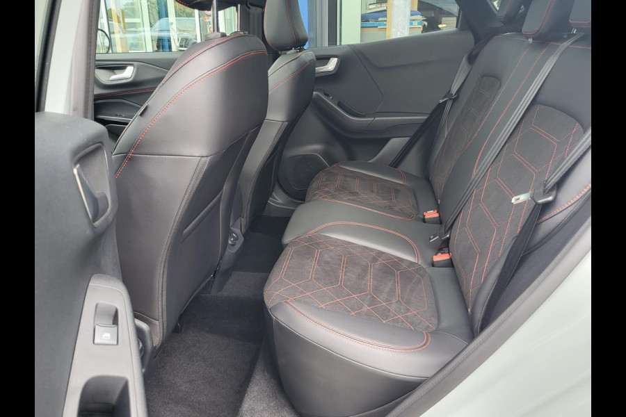 Ford Puma 1.0 EcoBoost Hybrid ST-Line X 155pk Automaat |  Panoramadak | Afneembare trekhaak | Winter Pack | Adaptive cruise control | 360 graden camera | Bang&Olufsen | Elektrsiche achterklep | Matrix LED