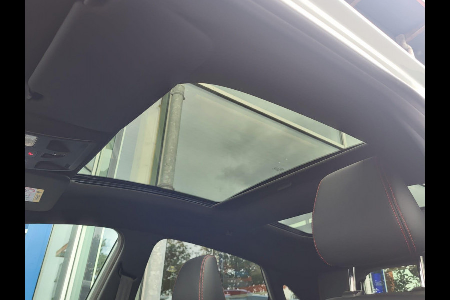 Ford Puma 1.0 EcoBoost Hybrid ST-Line X 155pk Automaat |  Panoramadak | Afneembare trekhaak | Winter Pack | Adaptive cruise control | 360 graden camera | Bang&Olufsen | Elektrsiche achterklep | Matrix LED