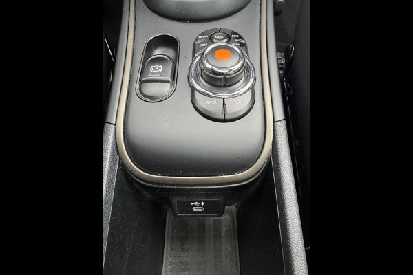 MINI Countryman 1.5 Cooper Chili Automaat Carplay