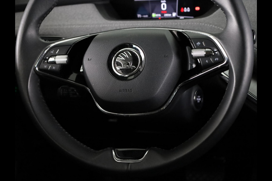 Škoda Enyaq 60 Selection 180pk | Navigatie | 21 inch Lichtmetalen velgen | Parkeercamera | Cruise controle