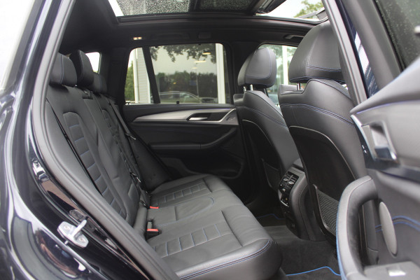 BMW X3 xDrive20d High Exe. M Sport / Panoramadak / 360Camera / Head-up / 20'' / Leder / Harman Kardon / Keyless / Navigatie / DAB / Dodehoek / Stoelverwarming / ACC