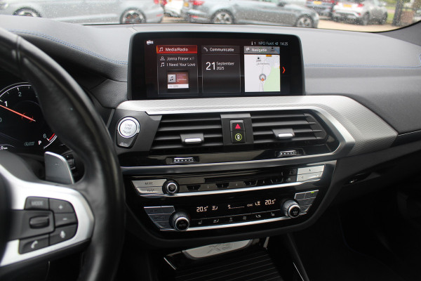 BMW X3 xDrive20d High Exe. M Sport / Panoramadak / 360Camera / Head-up / 20'' / Leder / Harman Kardon / Keyless / Navigatie / DAB / Dodehoek / Stoelverwarming / ACC