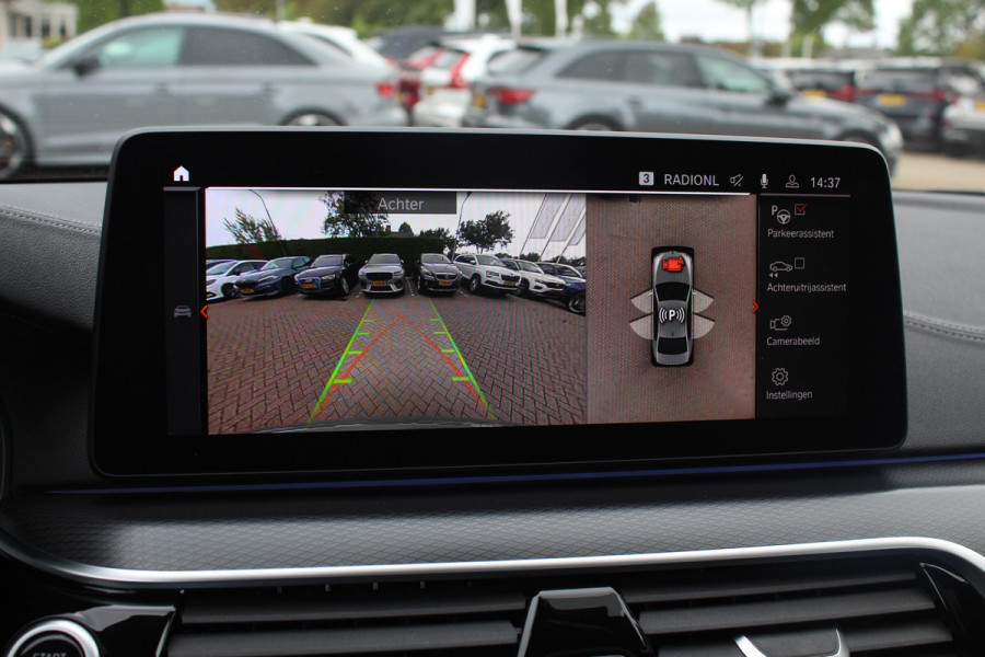 BMW 5 Serie 530i High Executive Edition / Schuifdak / 360Camera / 20'' / Keyless / Laser LED / Harman Kardon / Leder / Navigatie / Stuurverwarming / Dodehoek /