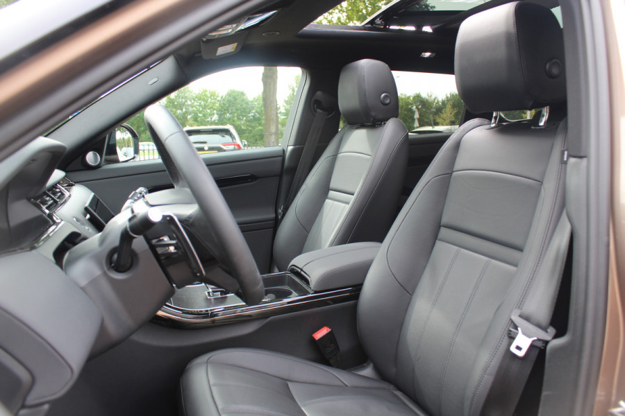 Land Rover Range Rover Evoque 1.5 P270e PHEV AWD Autobiography / Panoramadak / 360Camera / Luxe Leder / 20'' / Meridian / Keyless / Sfeerverlichting / Dodehoek / DAB / ACC / Stoelverwarming 4x / Stuurverwarming